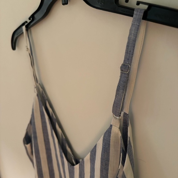 Reformation linen button down dress size medium - Picture 4 of 13